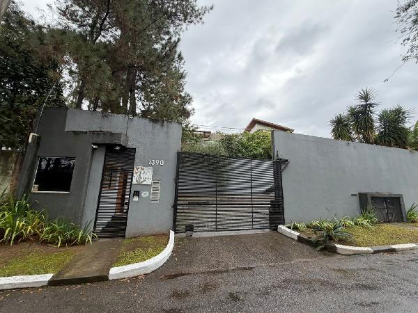 Casa em CARAPICUIBA/SP