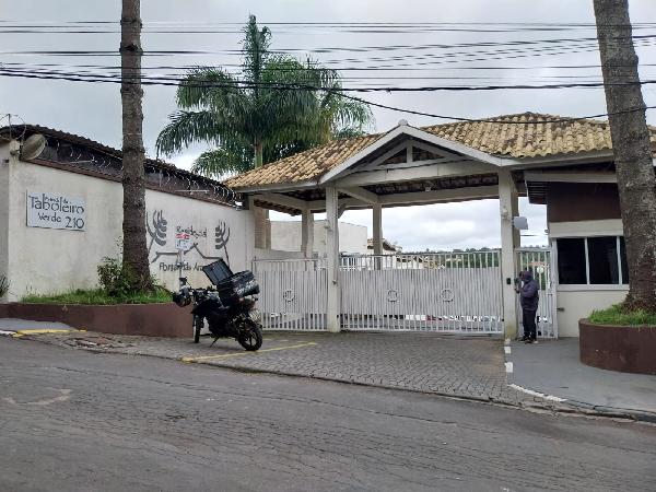 Casa em COTIA/SP