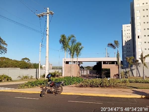 Apartamento em BARRETOS/SP