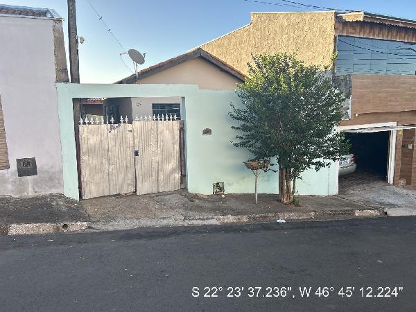 Casa em ITAPIRA/SP