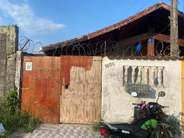 Casa em MONGAGUA/SP