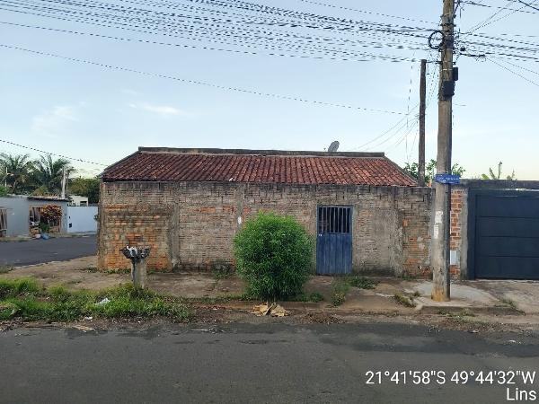 Casa em LINS/SP