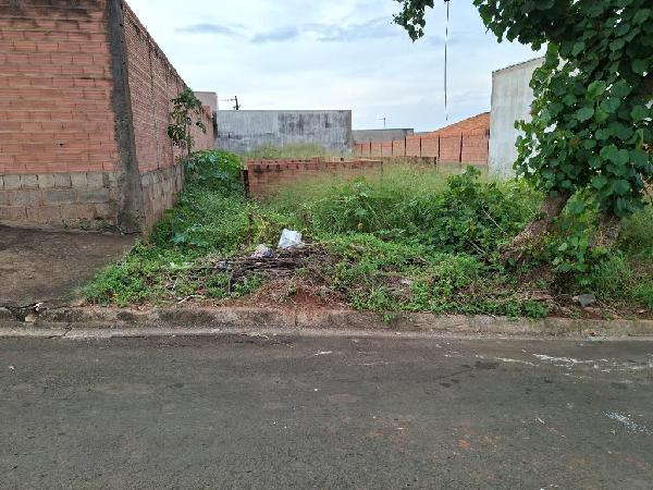 Terreno em DESCALVADO/SP