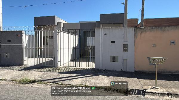 Casa em PINDAMONHANGABA/SP