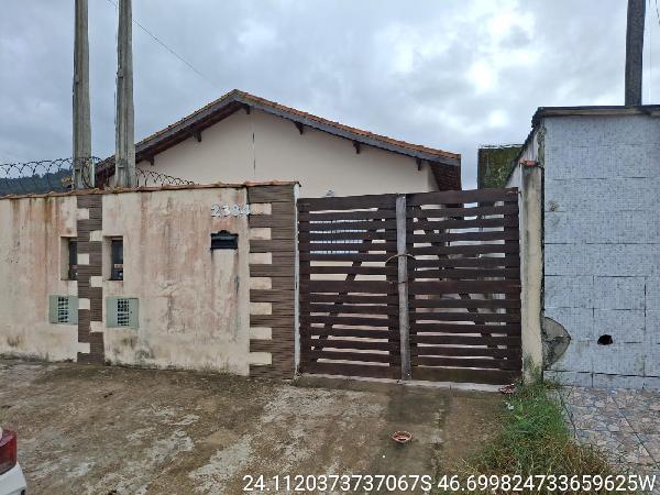 Casa em MONGAGUA/SP