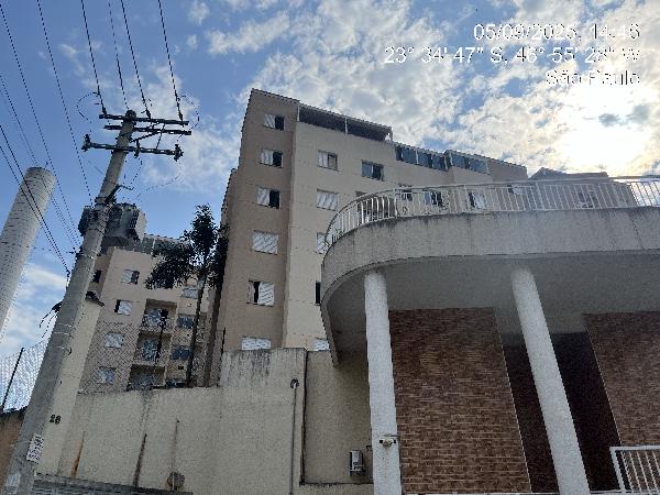 Apartamento em COTIA/SP