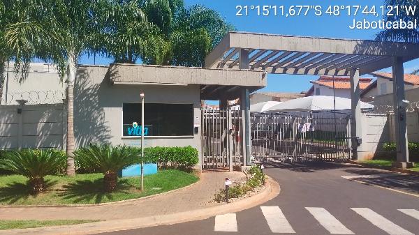 Apartamento em JABOTICABAL/SP
