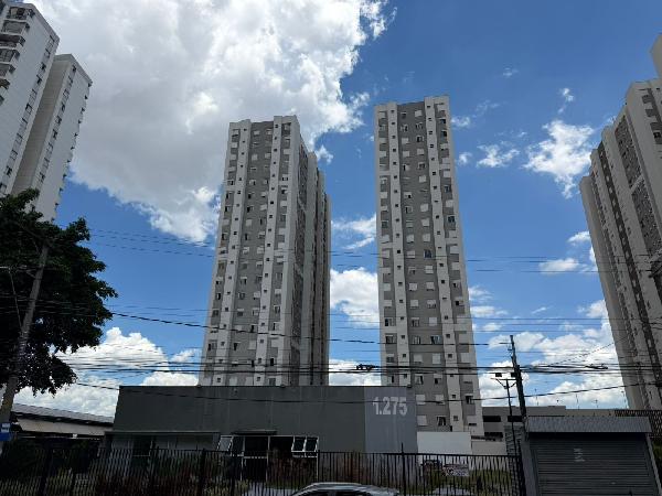 Apartamento em TABOAO DA SERRA/SP