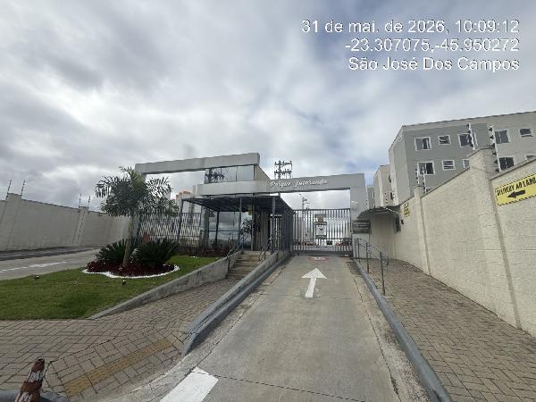 Apartamento em JACAREI/SP
