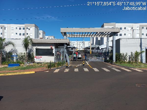 Apartamento em JABOTICABAL/SP