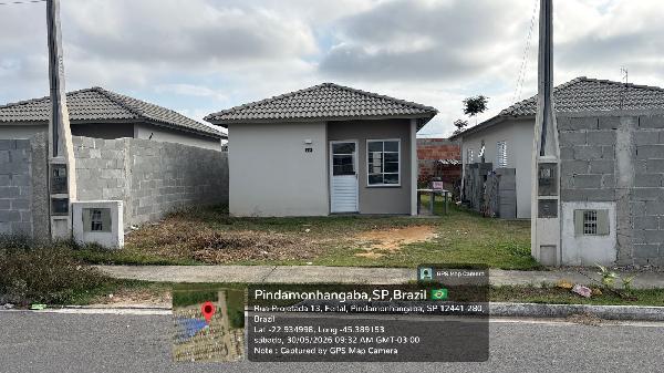 Casa em PINDAMONHANGABA/SP