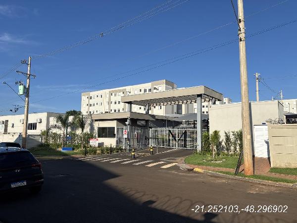 Apartamento em JABOTICABAL/SP