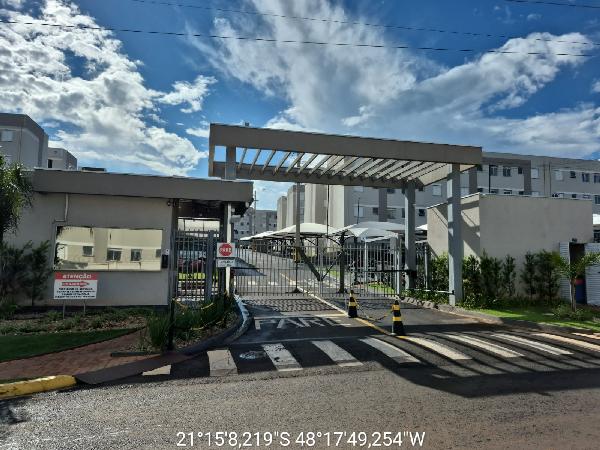 Apartamento em JABOTICABAL/SP