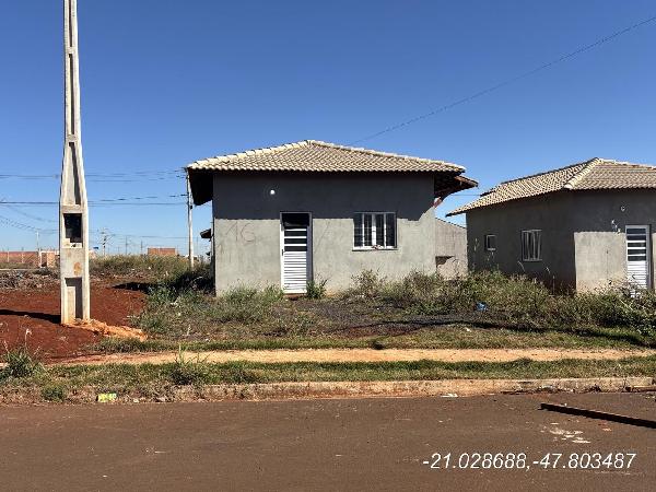 Casa em JARDINOPOLIS/SP