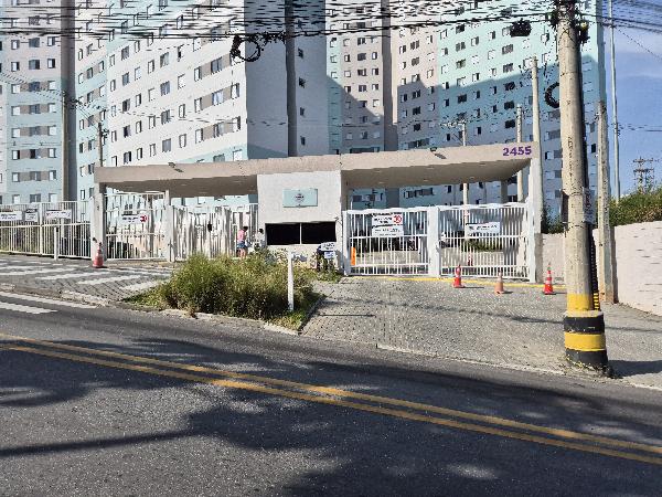 Apartamento em FERRAZ DE VASCONCELOS/SP