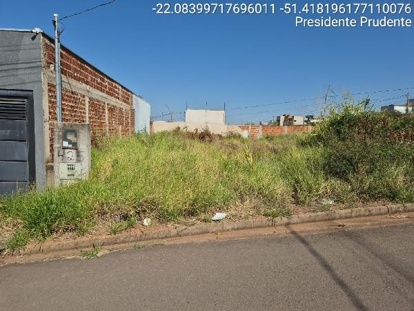 Terreno em PRESIDENTE PRUDENTE/SP