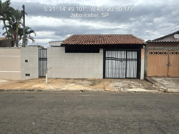 Casa em JABOTICABAL/SP